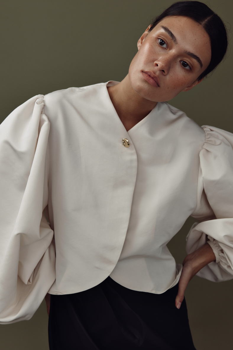 The Alcott Top