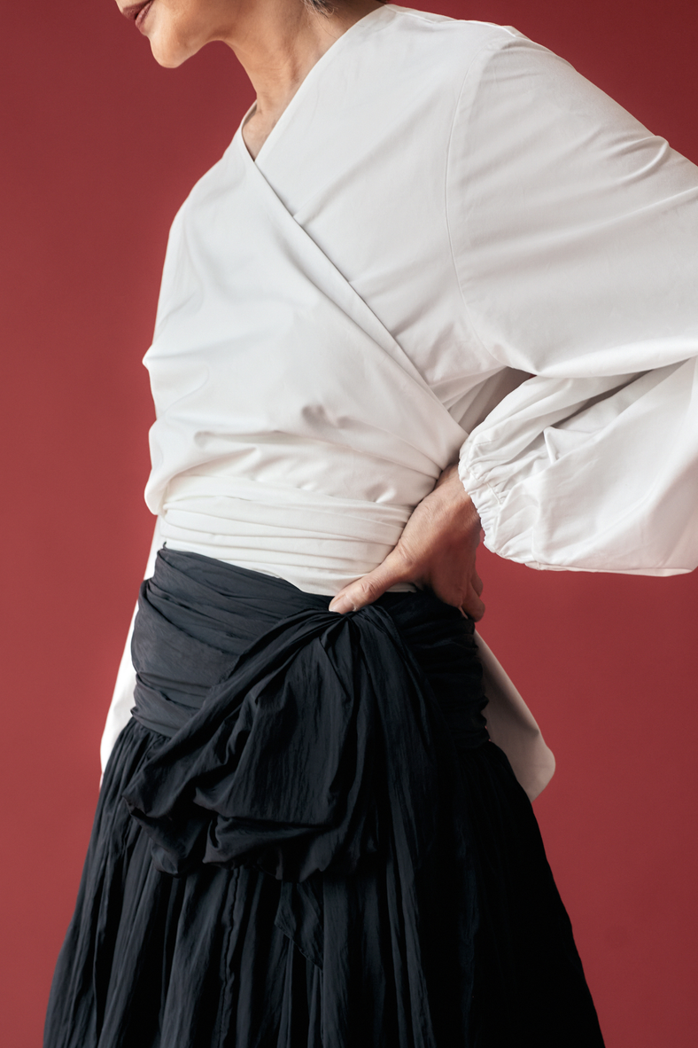 Vania Romoff The Emmi Skirt in black is an ankle length drop waist skirt made with light taffeta fabric