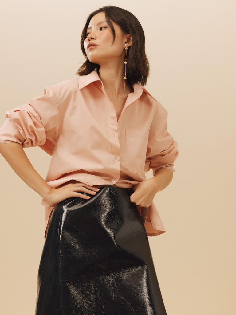 Vania Romoff Boyfriend Shirt made with cotton poplin, has a bow at the back and comes with a scarf
