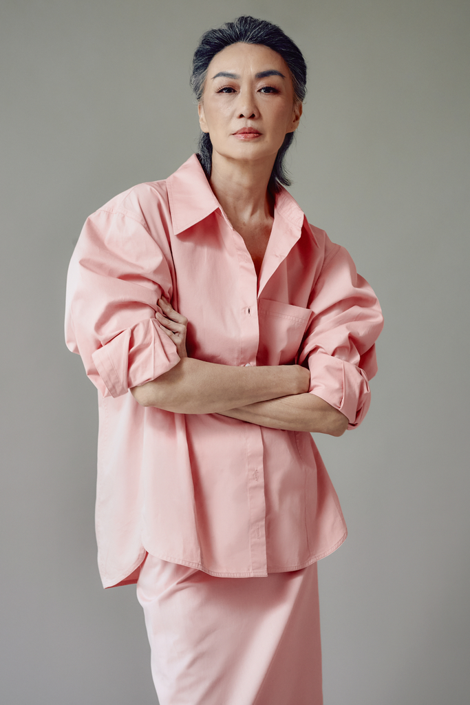 Vania Romoff Boyfriend Shirt made with cotton poplin, has a bow at the back and comes with a scarf