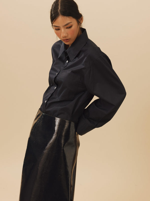 Vania Romoff Boyfriend Shirt Navy made with cotton poplin, has a bow at the back and comes with a scarf
