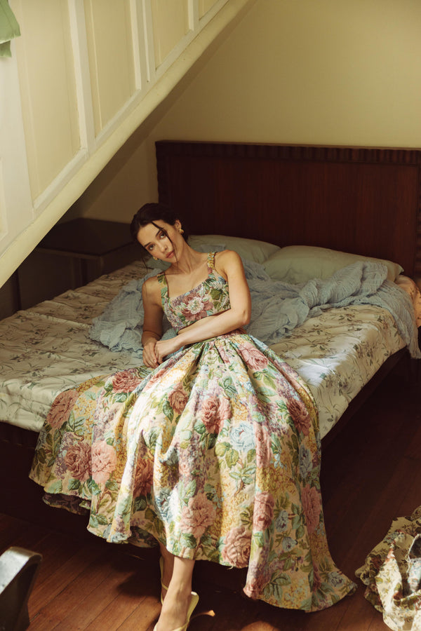 Vania Romoff Josephine Skirt in floral brocade with concealed back zipper