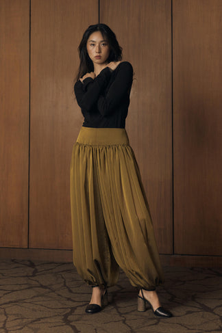 The Sybil Pants